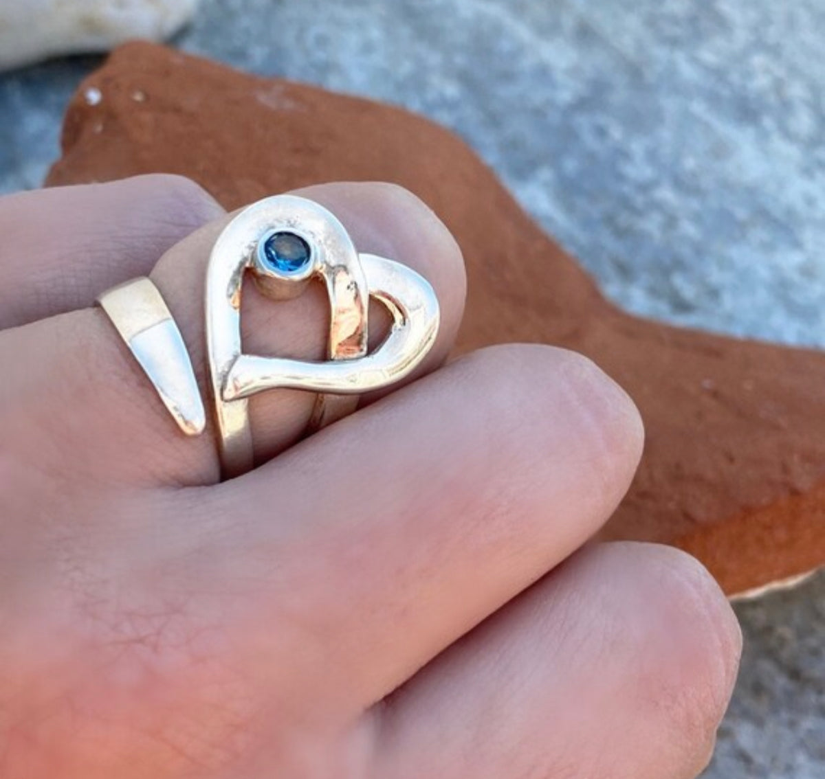 Heart ring silver adjustable with blue gemstone