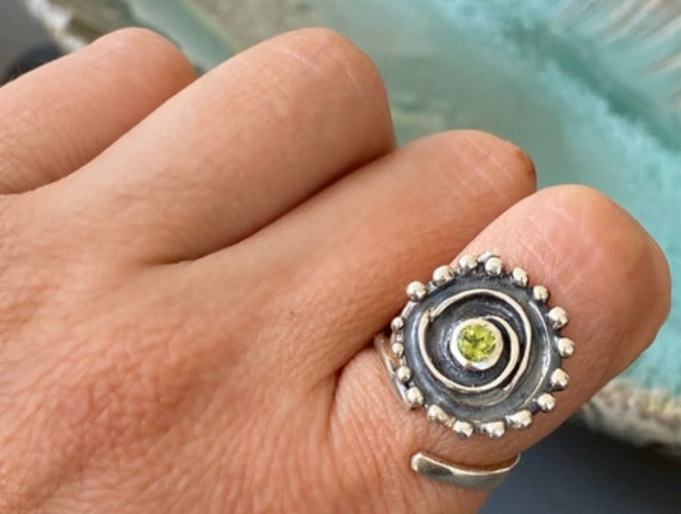peridot silver statement ring, swirl handmade ring