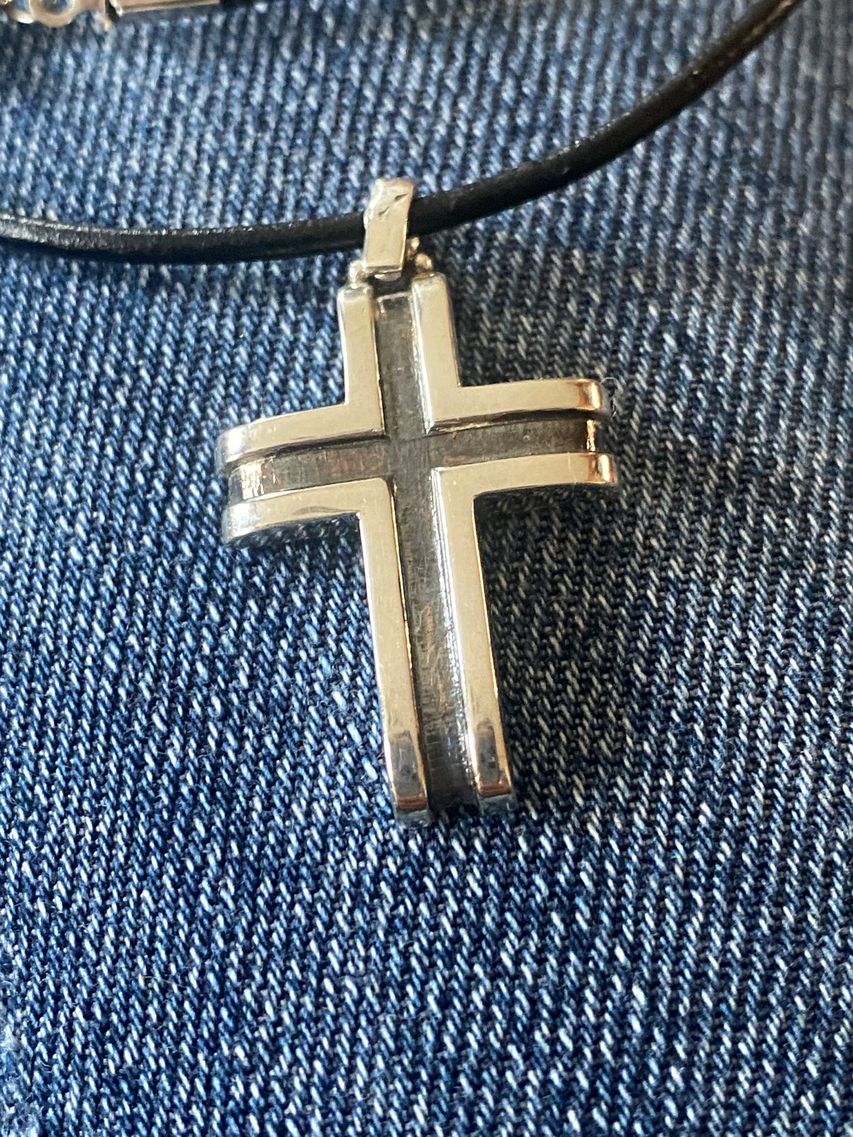 Men’s cross necklace, leather cord, black silver cross pendant