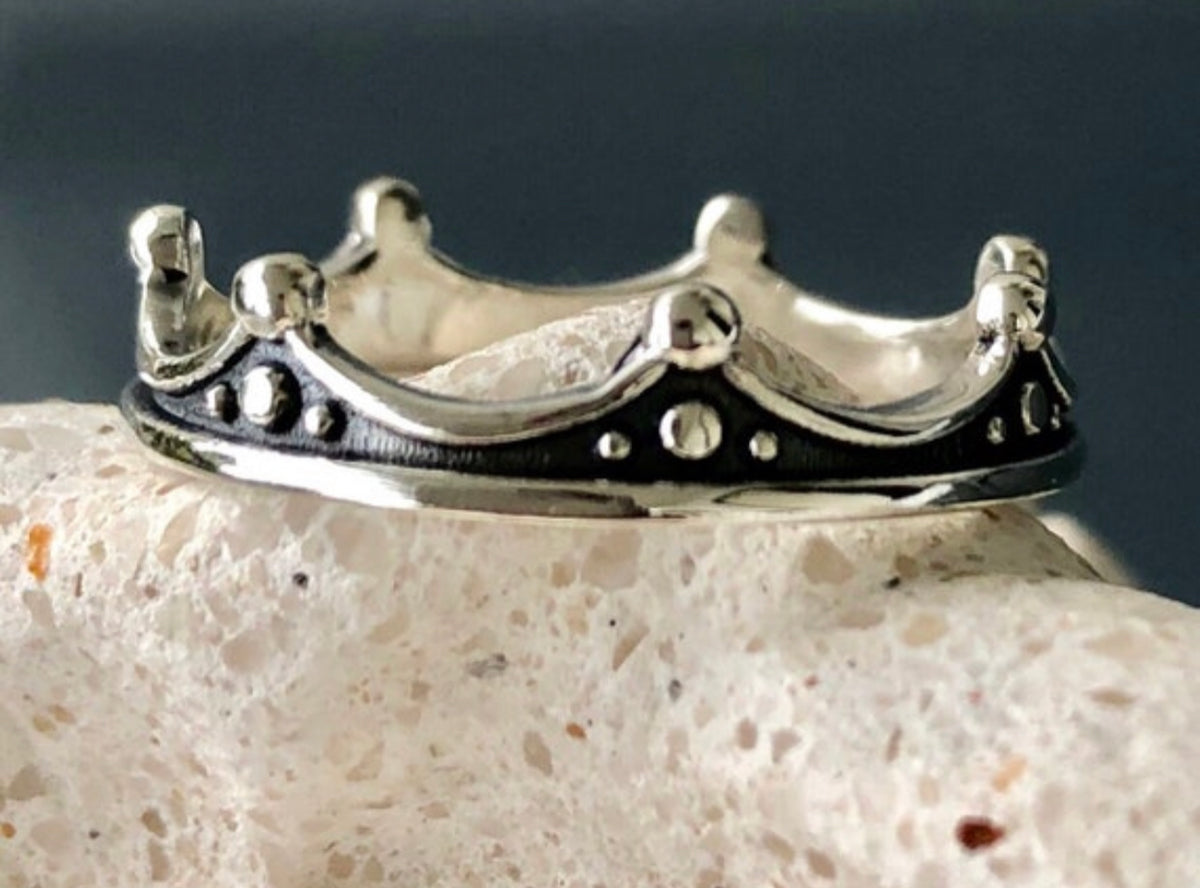 black and silver crown ring, tiny crown ring