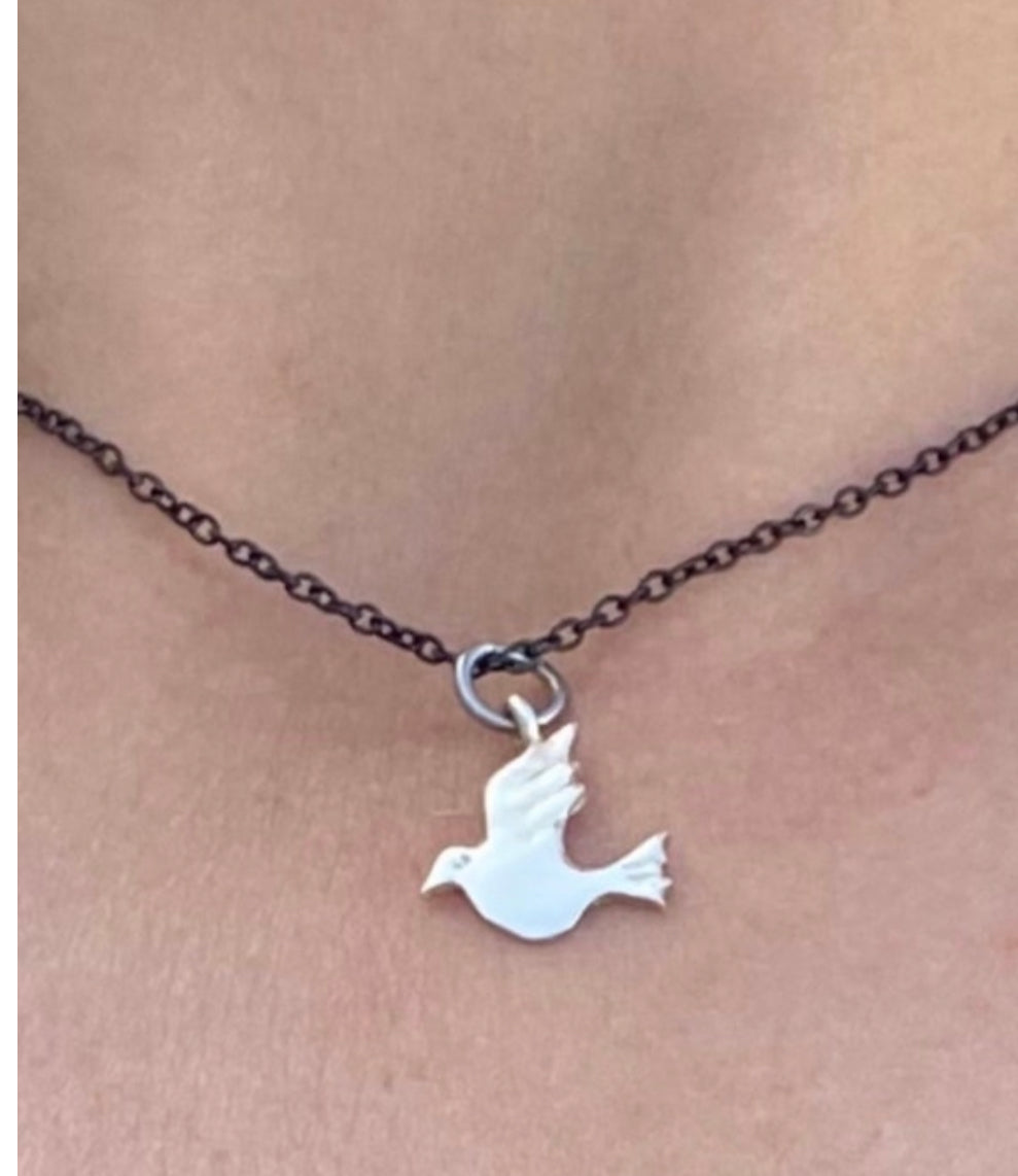 dove necklace silver black 40 cm chain